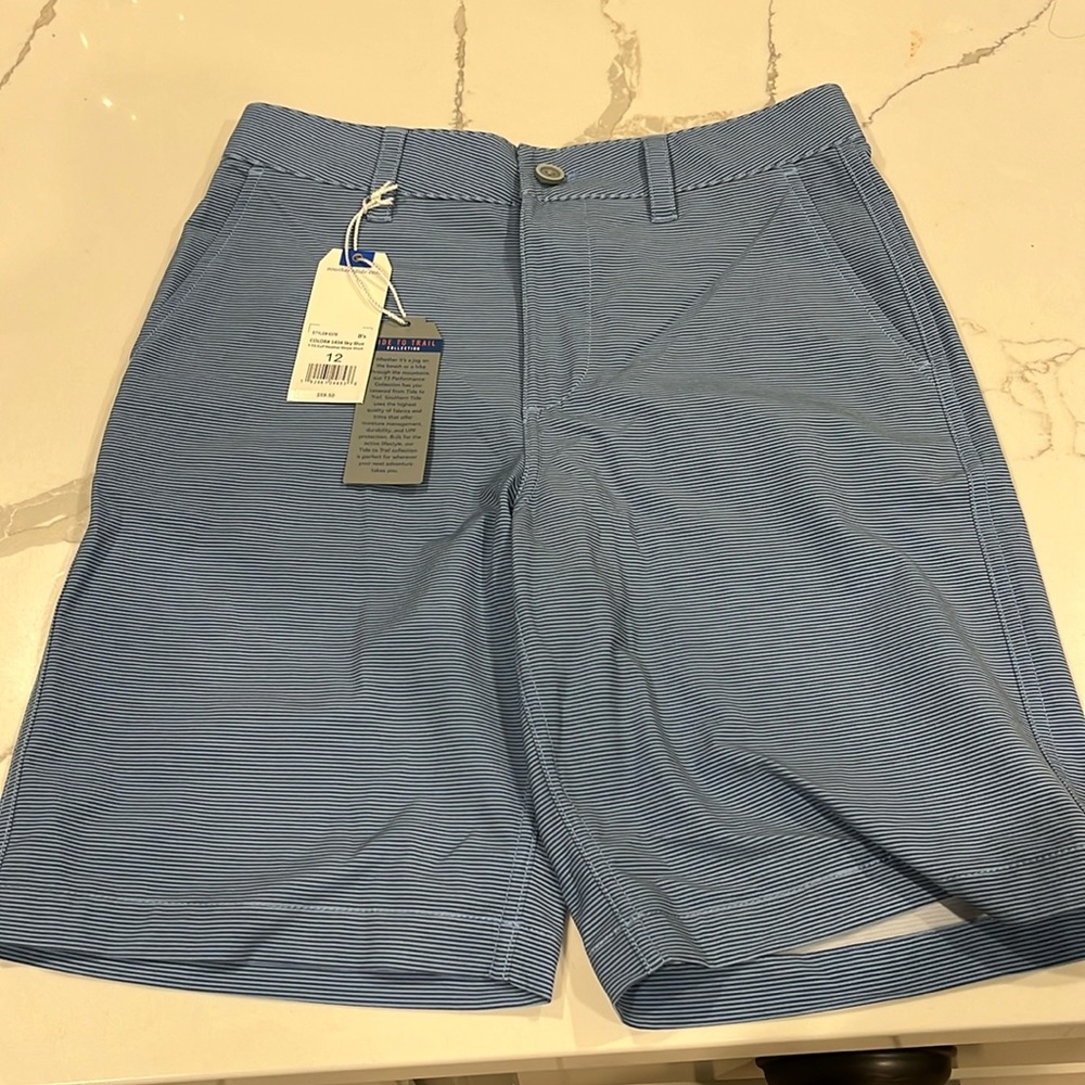 Brand New boys Southern Tide shorts sz 12.  Blue on blue stripes. T3 performance